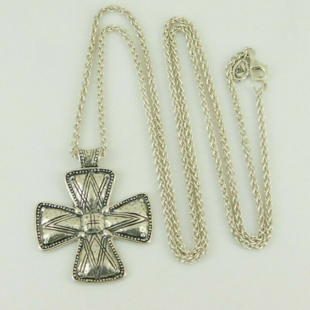 SILPADA OXIDIZED ETCHED BOLD CROSS PENDANT 32"